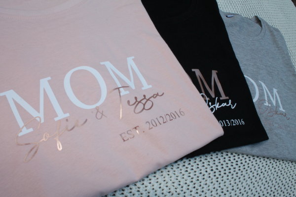 Damen T-Shirt "MOM" personalisiert/rosa